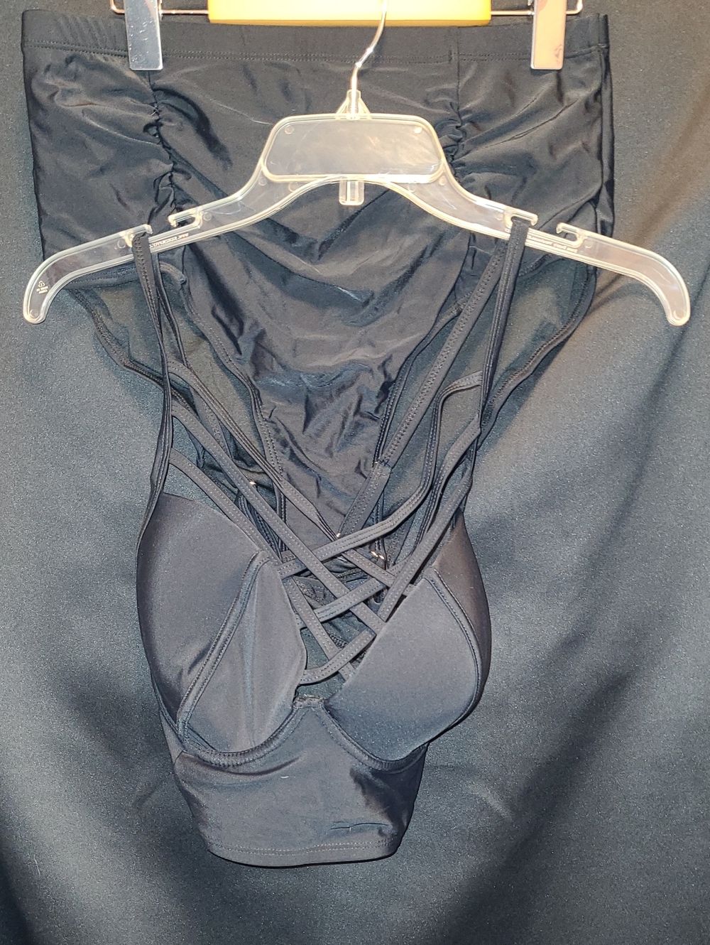 Black Strappy Women's Bralette & Bottoms - Unbranded Size Large